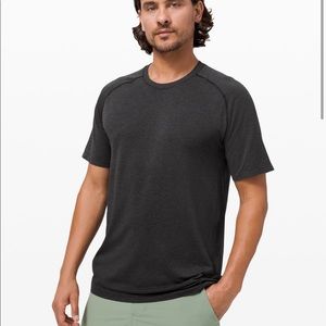 Men’s Lululemon Metal Vent Tech SS 2.0 - Large